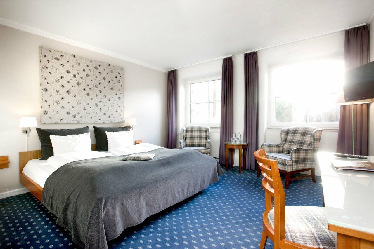 Petra Hotel 3*